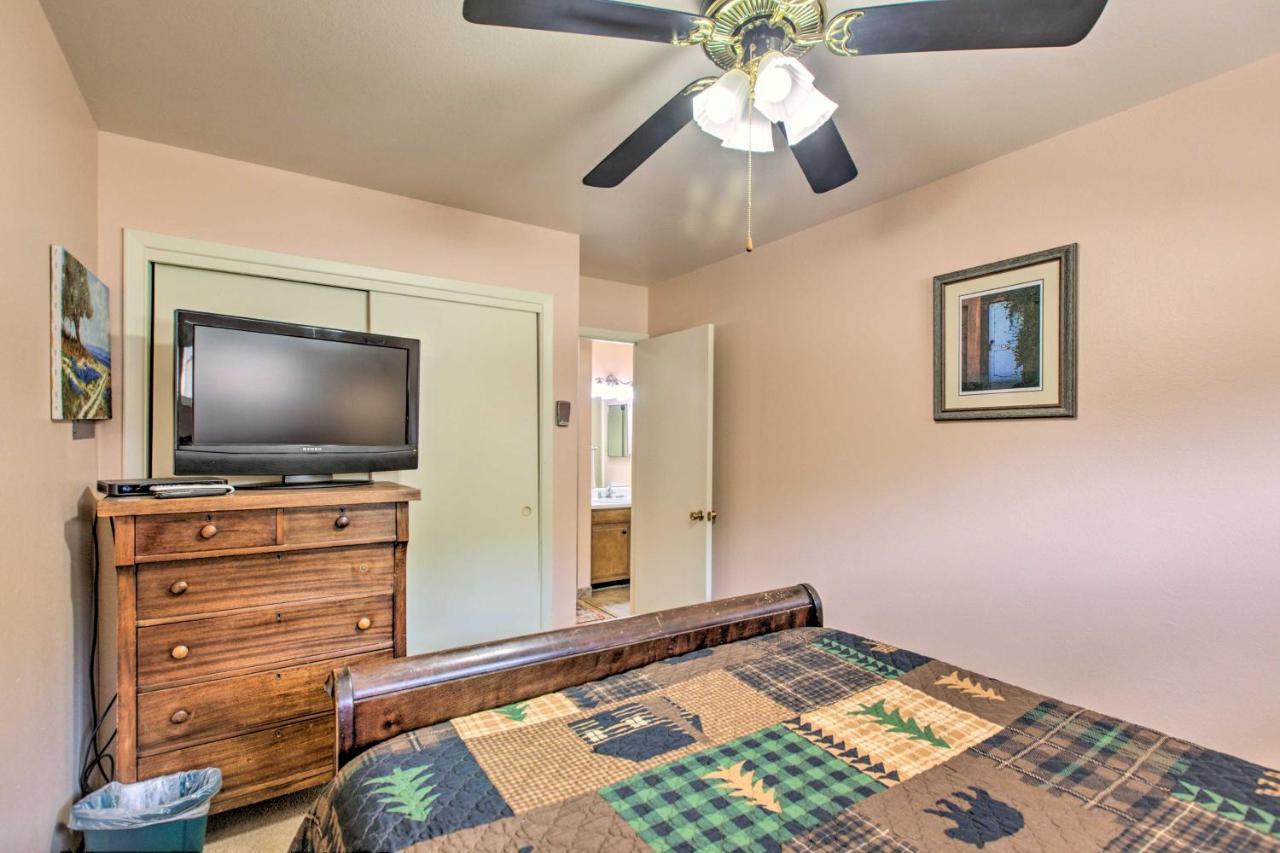 Red River Ski Condo on Main St - Mtn View! Exterior foto